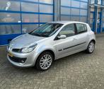 Renault Clio 1.6 16V 82KW 5-DRS 2007 Grijs, Auto's, Voorwielaandrijving, Zwart, 4 cilinders, Origineel Nederlands