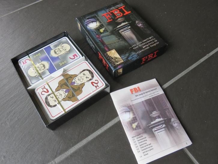 FBI, Phalanx. Nieuw in folie. Vanaf 10 jaar. Een slim spel, Hobby en Vrije tijd, Gezelschapsspellen | Kaartspellen, Nieuw, Ophalen of Verzenden