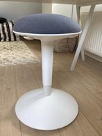 Bureaustoel Kruk IKEA Nilserik Zit / Sta Functie Bureau, Huis en Inrichting, Bureaustoelen, Ophalen, Zo goed als nieuw, Wit, Bureaukruk