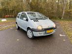 Renault Twingo 1.2 - Nieuwe APK - Bouwjaar 2001, Auto's, Renault, Voorwielaandrijving, 600 kg, 4 cilinders, Handgeschakeld