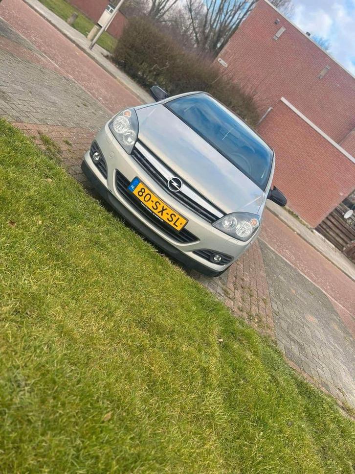 Opel Astra 1.6 16V GTC 2006 Grijs, Auto's, Opel, Particulier, Astra, Benzine, B, Hatchback, Handgeschakeld, Origineel Nederlands
