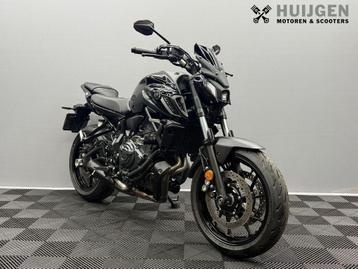 YAMAHA MT 07 | 300 km | Nieuwstaat | Direct rijden (bj 2023) beschikbaar voor biedingen