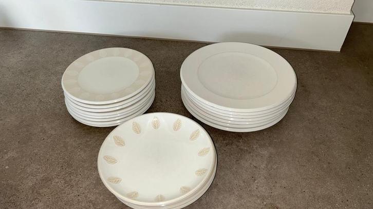 Eetborden servies van Villeroy en Boch, Antiek en Kunst, Antiek | Schalen, Ophalen of Verzenden