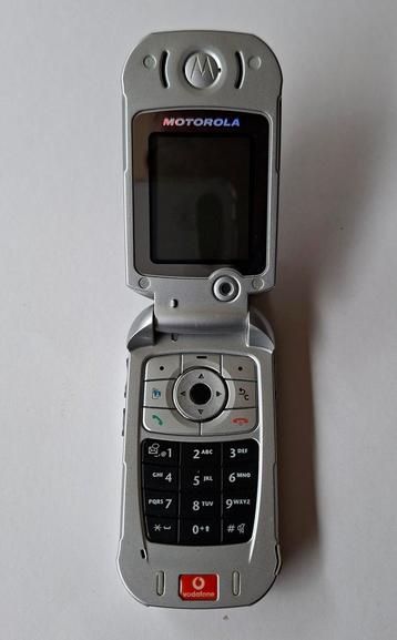 Motorola klaptelefoon (Vodafone-branding)
 beschikbaar voor biedingen