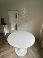 Witte ronde eettafel (IKEA DOCKSTA TAFEL), Huis en Inrichting, Ophalen, Zo goed als nieuw, Rond, 100 tot 150 cm