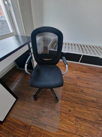 Mooie zwarte Bureau stoel van IKEA