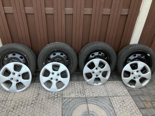 Complete stel velgen, banden en wieldoppen voor Kia Picanto, Auto-onderdelen, Banden en Velgen, Banden en Velgen, Zomerbanden