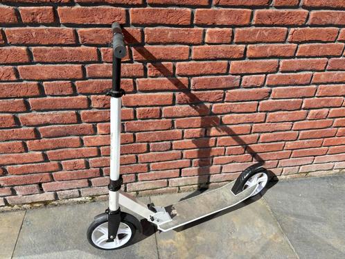 Blue Gorillaz Step lowrider wit, Fietsen en Brommers, Steps, Zo goed als nieuw, Gewone step, Ophalen of Verzenden