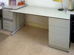 Ahrend metalen bureau met ladenblok, Huis en Inrichting, Bureaus, Ophalen, Gebruikt, Bureau