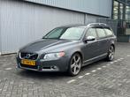 Volvo V70 2.0 T R-edition 2010 Grijs | Carplay, Auto's, Volvo, Voorwielaandrijving, Euro 5, 1800 kg, Zwart