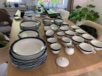 Servies Hutschenreuther Germany, 55 stuks, Antiek en Kunst, Antiek | Servies compleet, Ophalen