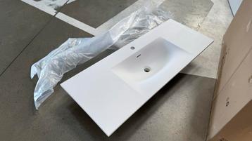Wastafel - 120cm Breed beschikbaar voor biedingen