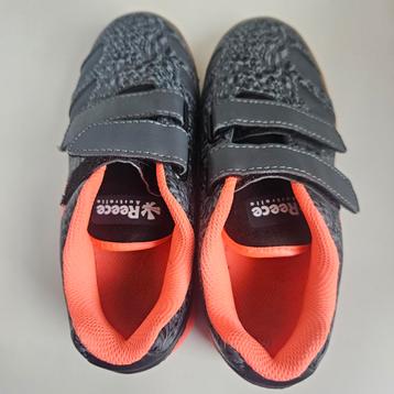 Reece Sportschoenen Maat 32 beschikbaar voor biedingen