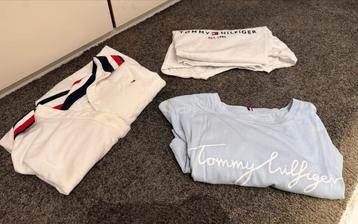 3 Tommy Hilfiger T-shirts beschikbaar voor biedingen