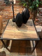 Hoektafel oud hout met metaal 70x 70 cm. van 139.- nu 35.-, Vierkant, Nieuw, 75 cm of meer, Industrieel