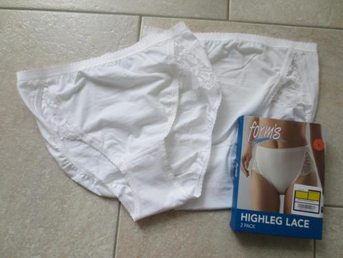 Twee nieuwe damesslips, maat L, Kleding | Dames, Ondergoed en Lingerie, Slip, Wit, Ophalen of Verzenden