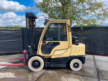 Goed onderhoude hyster 3,5 ton gas heftruck beschikbaar voor biedingen