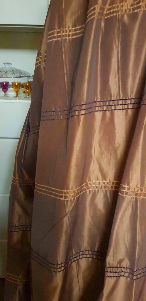 gordijnen goudkleur glans 230 234 gevoerd verduisterend, Huis en Inrichting, Stoffering | Gordijnen en Lamellen, Zo goed als nieuw