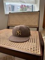 Kith New York Yankees Pet, Kith, Ophalen of Verzenden, 58 of 59 cm (L, 7¼ of ⅜ inch), Pet