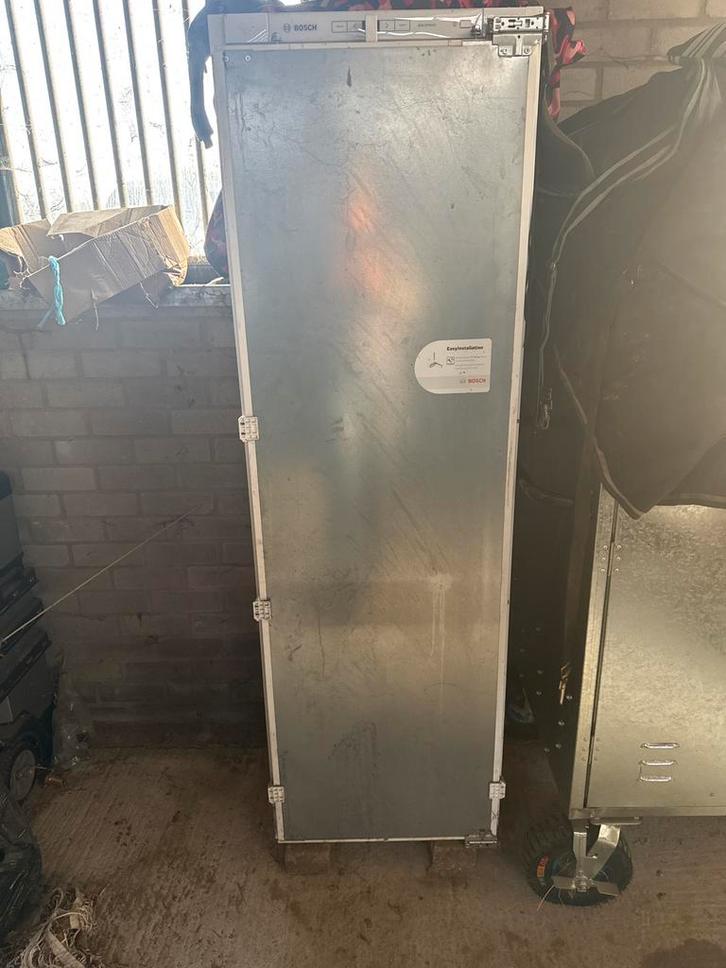 Bosch Inbouw Koelkast - Perfect voor uw keuken!, Huis en Inrichting, Kasten | Lockerkasten, Gebruikt, Ophalen