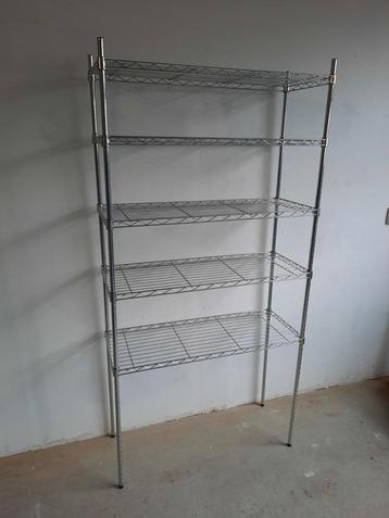Kleding / schoenen / wand opberg rekken beschikbaar voor biedingen