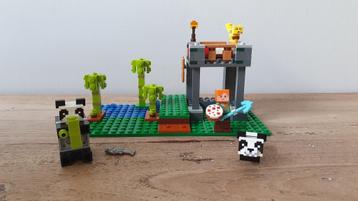 Lego 21158 De panda kleuterschool minecraft beschikbaar voor biedingen