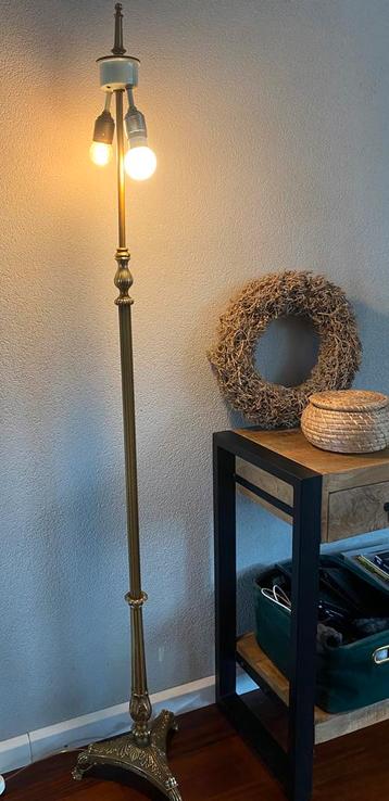 Klassieke messing vloerlamp rococo stijl