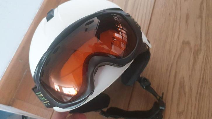Skihelm met Skibril - Perfect voor de Piste!, Sport en Fitness, Skiën en Langlaufen, Zo goed als nieuw, Overige typen, Skiën, Overige merken