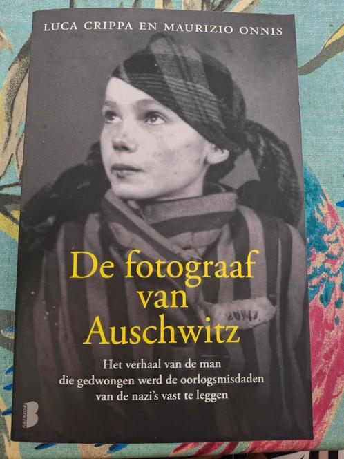 De fotograaf van Auschwitz - Crippa & Onnis, Boeken, Oorlog en Militair, Gelezen, Overige onderwerpen, Tweede Wereldoorlog, Ophalen of Verzenden