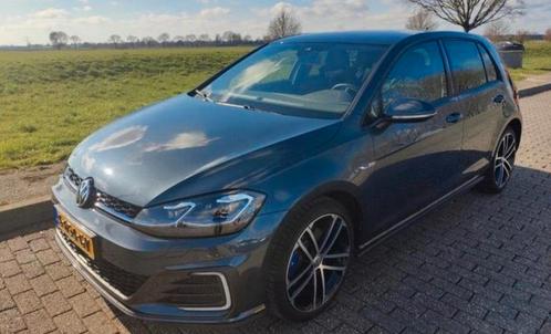 Volkswagen Golf 7.5 GTE 1.4TSI 2017 Grijs Virtual + Trekhaak, Auto's, Volkswagen, Particulier, Golf, ABS, Achteruitrijcamera, Adaptieve lichten