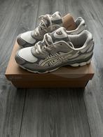 Asics gel nyc ( maat 42 ) lees beschrijving, Kleding | Heren, Schoenen, Ophalen of Verzenden, Nieuw, Overige kleuren, Asics