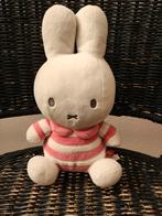 Grote Nijntje knuffel met roze, Kinderen en Baby's, Speelgoed | Knuffels en Pluche, Ophalen of Verzenden, Zo goed als nieuw