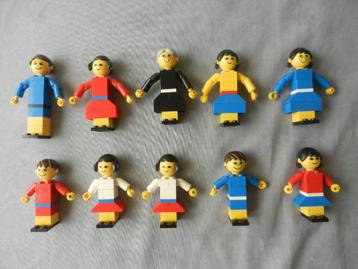 Lego poppetjes jaren 70 (10 stuks) beschikbaar voor biedingen