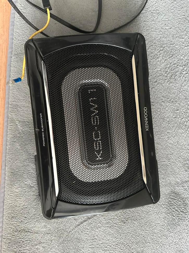 Kenwood KSC-SW 11 subwoofer, Auto diversen, Autospeakers, Zo goed als nieuw, Ophalen of Verzenden
