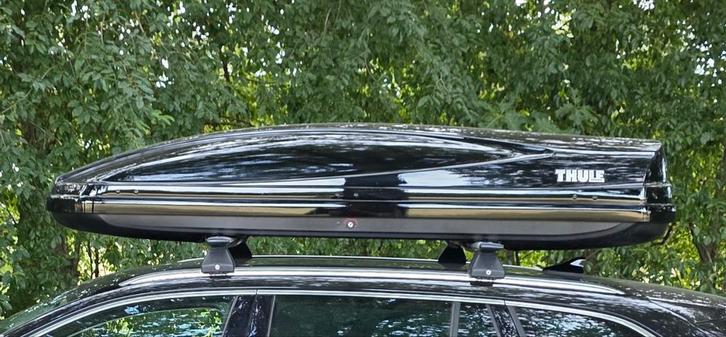 Te huur: 650 liter Dakkoffer Skikoffer Skibox Thule Atlantis, Auto diversen, Dakkoffers, Zo goed als nieuw, Ophalen