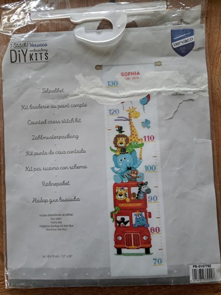 Telpatroon groeimeter "Engelse bus", Ophalen of Verzenden, Borduurpakket