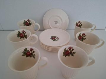 Wedgwood Moss rose  koffie servies beschikbaar voor biedingen
