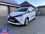 Toyota Aygo 1.0 VVT-i x-wave, Auto's, Toyota, Voorwielaandrijving, Euro 5, Gebruikt, 4 stoelen