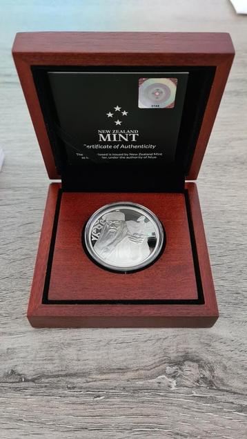 ‍️ Harry Potter Albus Dumbledore 1 Oz Zilveren Munt 2021 beschikbaar voor biedingen