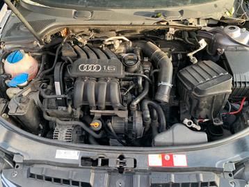 Audi a3 8p 1.6 fsi motorblok versnellingsbak beschikbaar voor biedingen