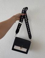 Schoudertas, Sieraden, Tassen en Uiterlijk, Tassen | Damestassen, Ophalen of Verzenden, Gebruikt, Zwart, Schoudertasje