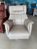 Prominent sta op stoel relax-fauteuil gratis bezorgd