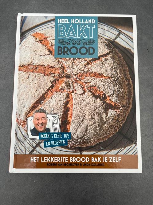 Linda Collister - Heel Holland bakt brood, Boeken, Kookboeken, Zo goed als nieuw, Nederland en België, Ophalen of Verzenden