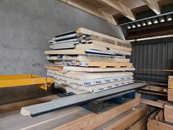 Gratis af te halen, pallet vol isolatie platen.  beschikbaar voor biedingen