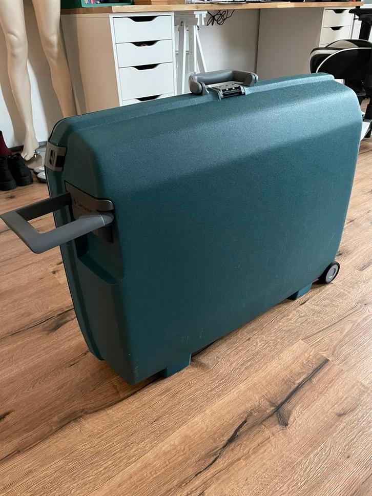 Samsonite koffer (oud model), Sieraden, Tassen en Uiterlijk, Koffers, Gebruikt, Hard kunststof, 70 cm of meer, 55 cm of meer, Slot