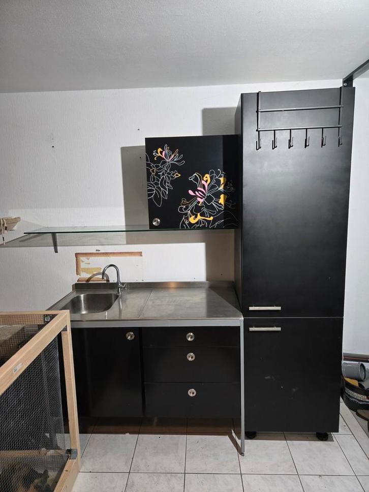 Compact Keukenblok met RVS Blad en Opbergruimte, Huis en Inrichting, Keuken | Complete keukens, Gebruikt, Enkelwandige keuken