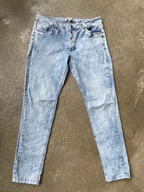 Lange loose jeans van Fitt Originals jeans maat 42 L, Kleding | Dames, Spijkerbroeken en Jeans, Gedragen, W33 - W36 (confectie 42/44)