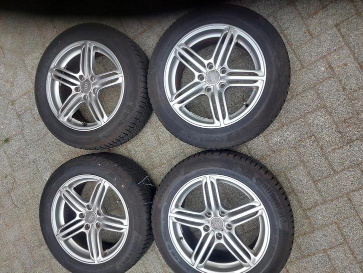 PRACHTIGE 17 INCH VELGEN MET CONTINENTAL BANDEN AUDI A4/A6, Auto diversen, Wieldoppen, Ophalen