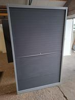 Grijze metalen roldeurkast met 4 legborden, Huis en Inrichting, Kasten | Roldeurkasten en Archiefkasten, Ophalen, Gebruikt, 100 tot 150 cm