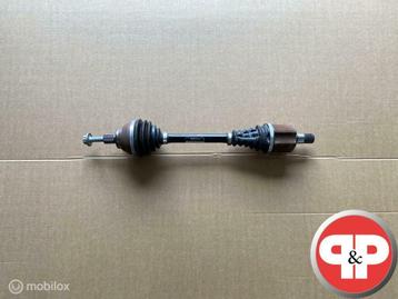 VW - Aandrijfas Links Voor 3Q0407271AH beschikbaar voor biedingen
